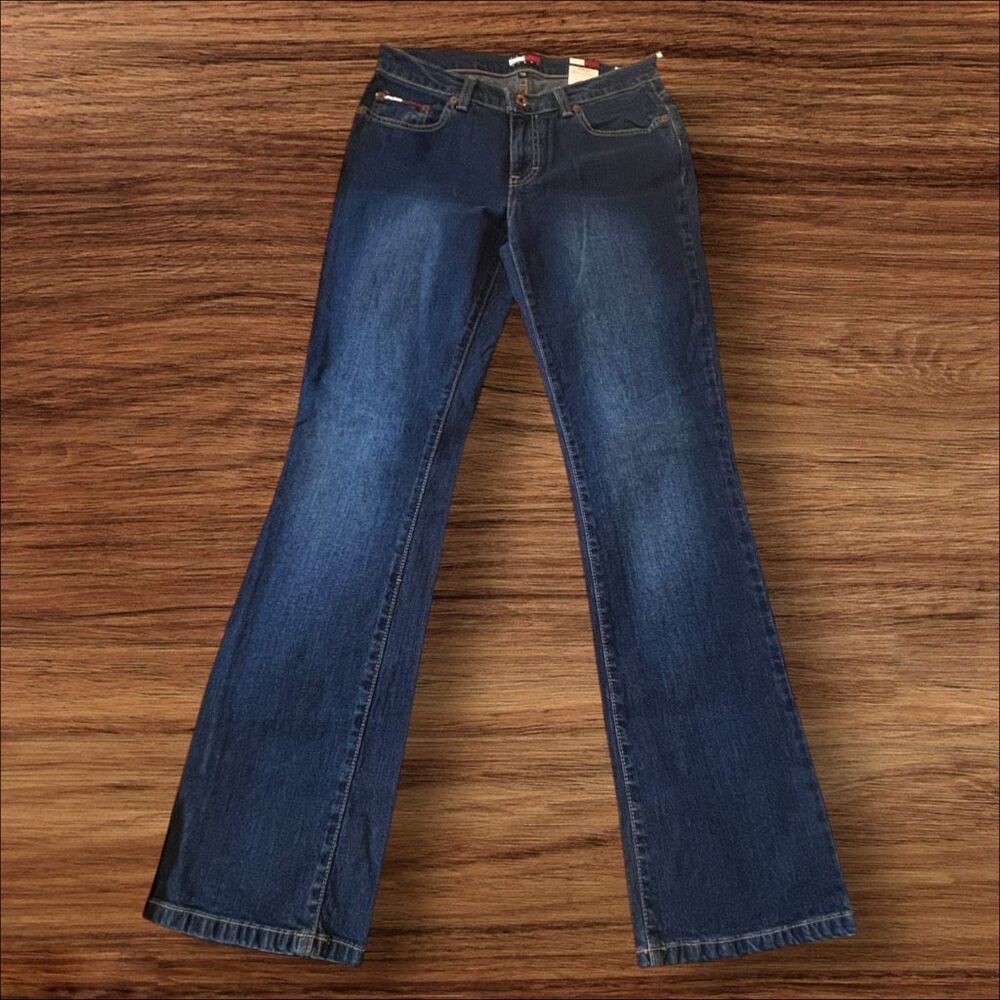 ☑️ Tommy Hilfiger Jeans Super Low Rise Dark Wash Bootcut Women’s Size 7